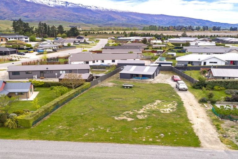 Photo of property in 3 Ethereal Crescent, Mount Pisa, Cromwell, 9383