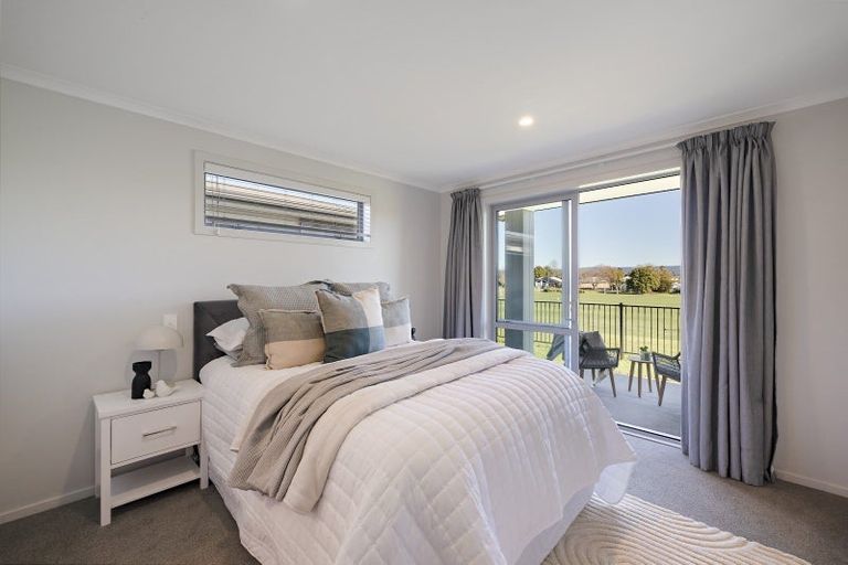 Photo of property in 22 Richardson Road, Omokoroa, 3114