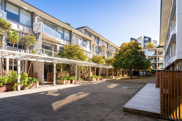 Photo of property in Revolucion Apartments, 404/28s Torrens Terrace, Mount Cook, Wellington, 6011