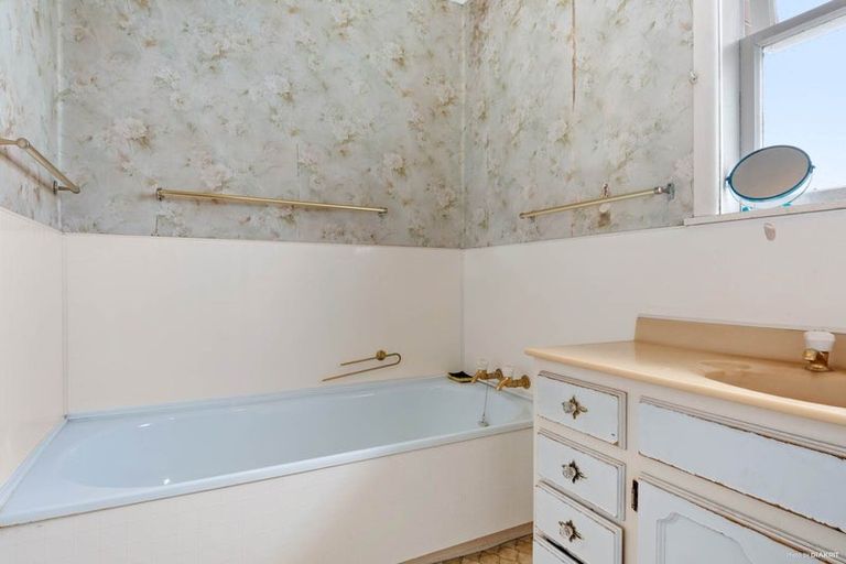 Photo of property in 204 Buckland Road, Mangere East, Auckland, 2024