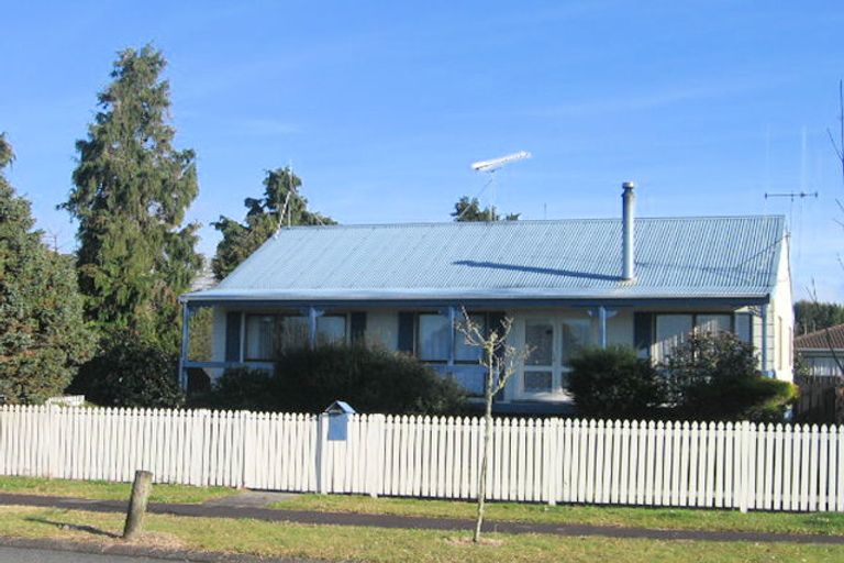 Photo of property in 1 Coventry Road, Melville, Hamilton, 3206