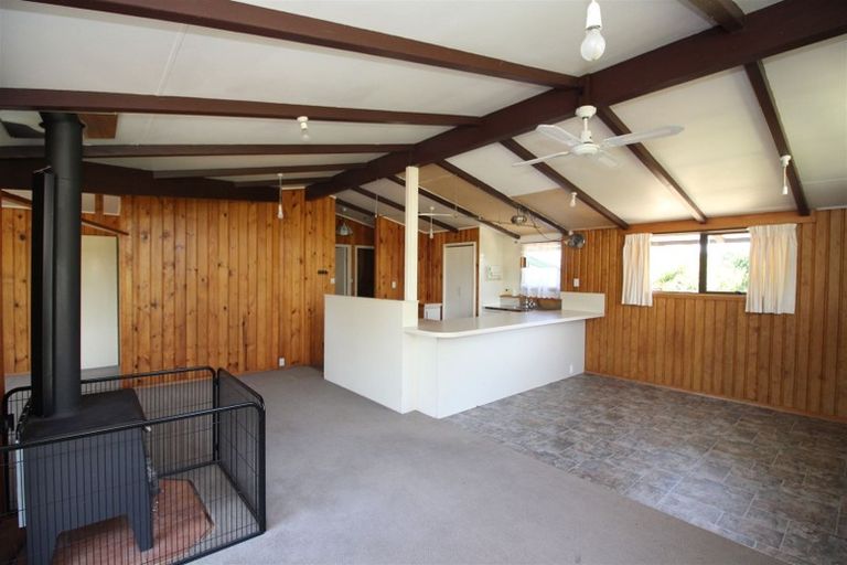 Photo of property in 42 Waianiwa Place, Tokoroa, 3420