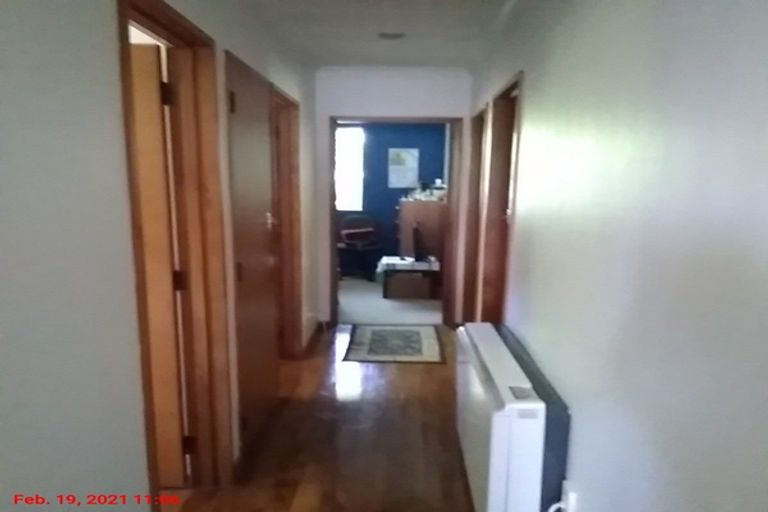 Photo of property in 23 East Street, Greytown, 5712