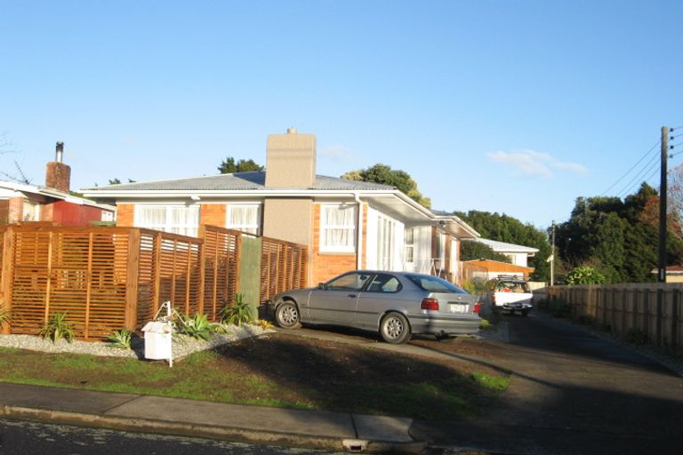 Photo of property in 15 Tomlinson Street, Hillpark, Auckland, 2102