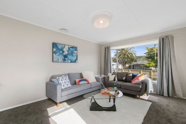 Photo of property in 16 Roberts Street, Wainuiomata, Lower Hutt, 5014