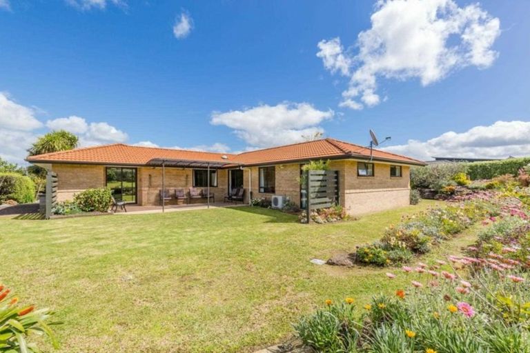 Photo of property in 8 Edkins Road, Kerikeri, 0230