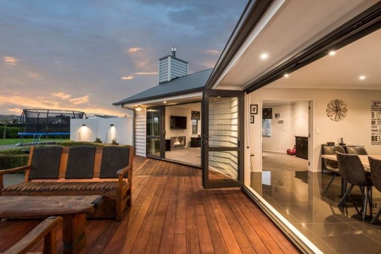 Photo of property in 10 Dalton Way, West Melton, 7618