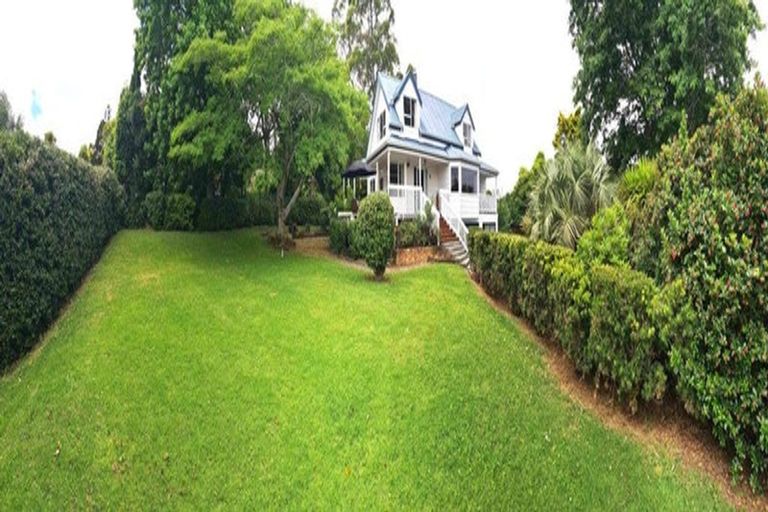 Photo of property in 24 Sarah Todd Lane, Waimauku, 0812