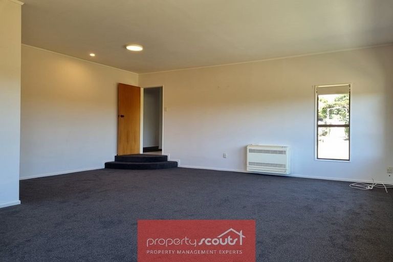 Photo of property in 48 Truby King Street, Merrilands, New Plymouth, 4312