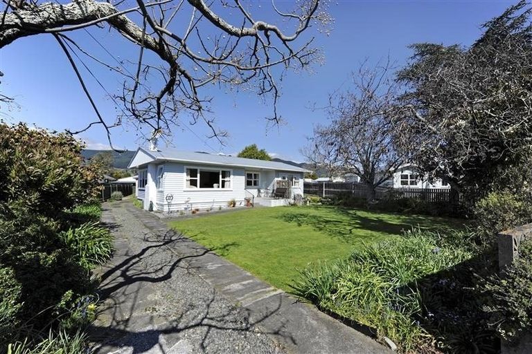 Photo of property in 12 Lowry Street, Richmond, 7020