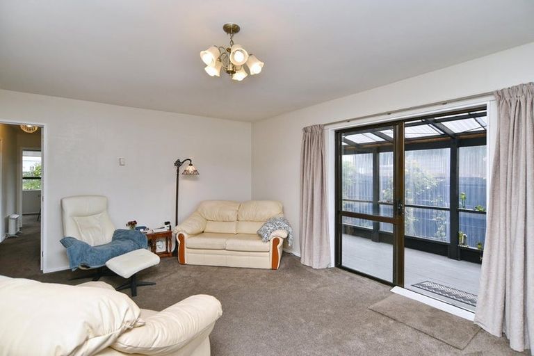 Photo of property in 1/7 Sefton Street, Belfast, Christchurch, 8051