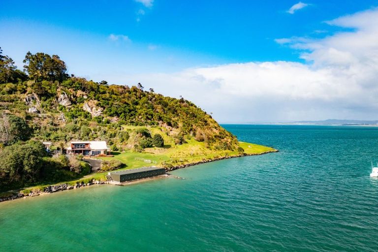 Photo of property in 2377 Whangarei Heads Road, Whangarei Heads, Whangarei, 0174