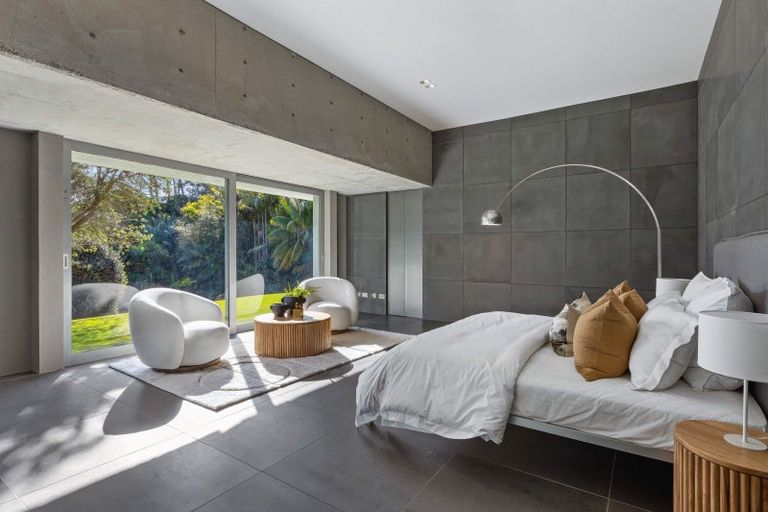 Photo of property in 76 Cliff Road, Torbay, Auckland, 0630