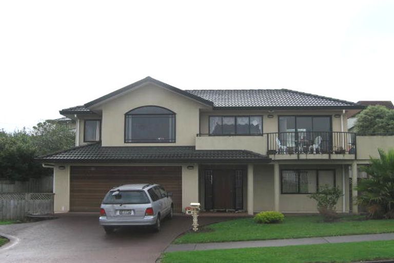 Photo of property in 11 San Marino Drive, Henderson, Auckland, 0612
