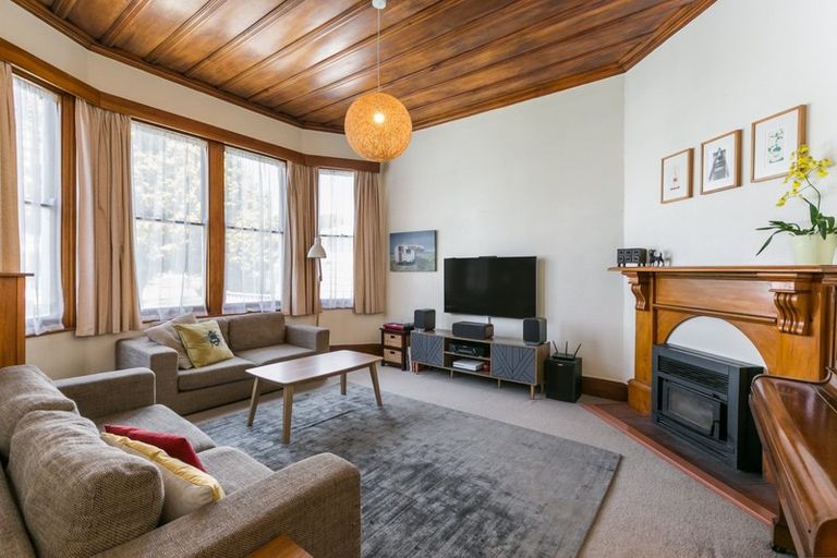 Photo of property in 10 Thistle Street, Napier South, Napier, 4110