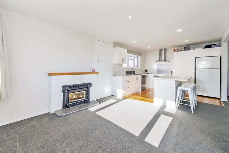 Photo of property in 56 North Terrace, Darfield, 7510