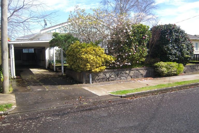 Photo of property in 34 Tokomaru Street, Welbourn, New Plymouth, 4312