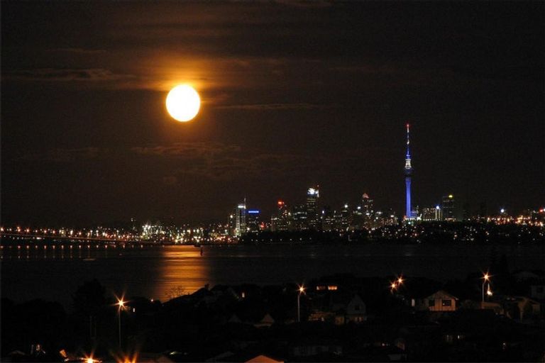 Photo of property in 157e Hobsonville Road, West Harbour, Auckland, 0618