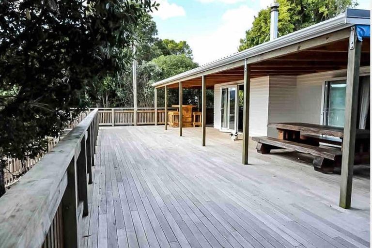 Photo of property in 14 Wood Street, Mangawhai Heads, Mangawhai, 0505
