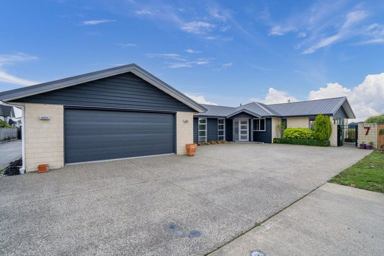 Photo of property in 7 Somerset Lane, Rosedale, Invercargill, 9810