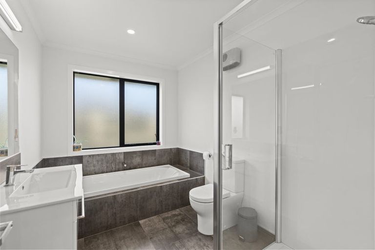 Photo of property in 5 Gallantry Lane, Halswell, Christchurch, 8025