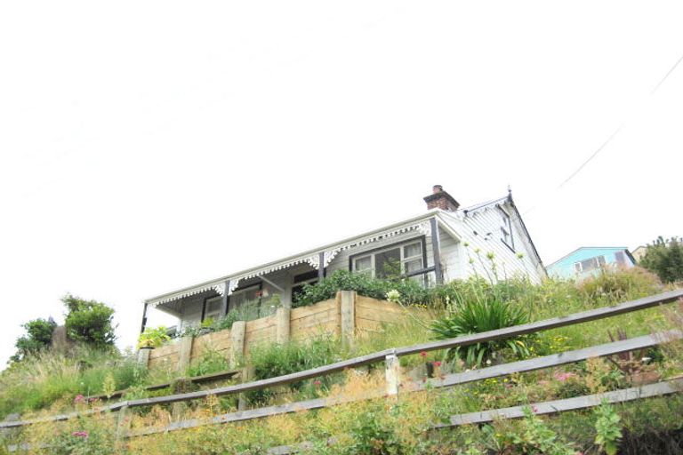 Photo of property in 28 Cunningham Terrace, Lyttelton, 8082