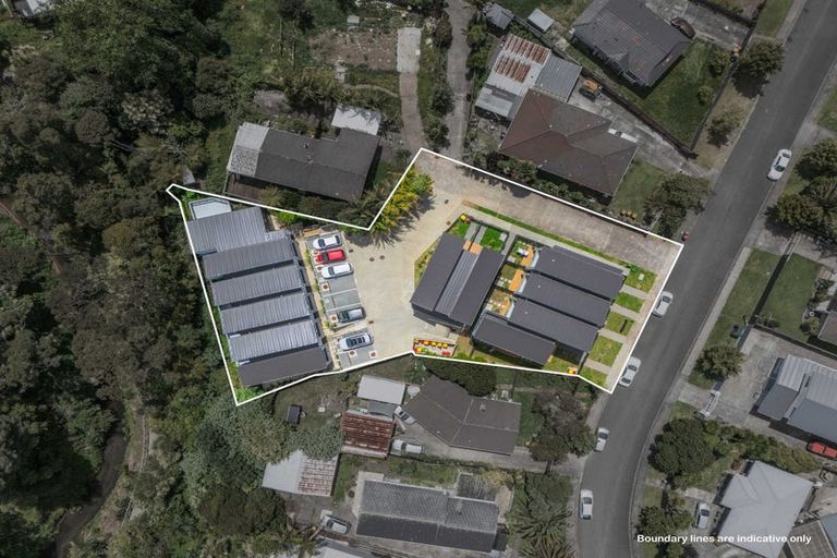Photo of property in 17b Tabitha Crescent, Henderson, Auckland, 0612