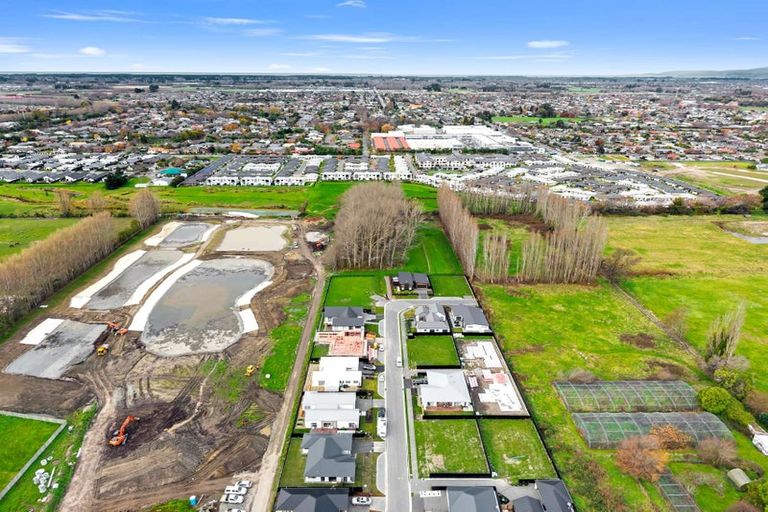 Photo of property in 10 Elsie Lange Way, Casebrook, Christchurch, 8051