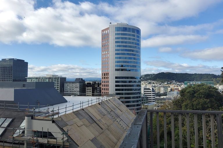 Photo of property in 221a The Terrace, Wellington Central, Wellington, 6011