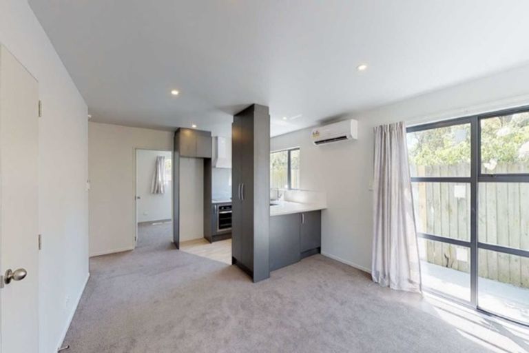 Photo of property in 37 Wainui Street, Riccarton, Christchurch, 8041