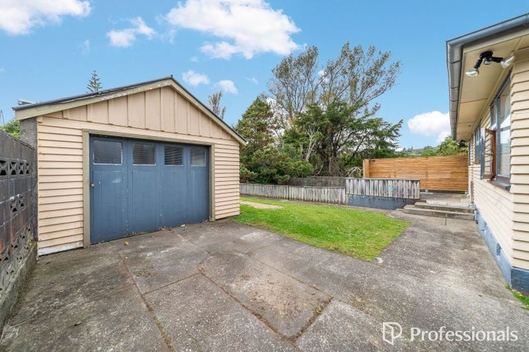 Photo of property in 9 Hugh Duncan Street, Haywards, Lower Hutt, 5018