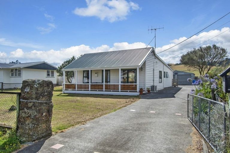 Photo of property in 56 Valley Road, Hikurangi, 0114