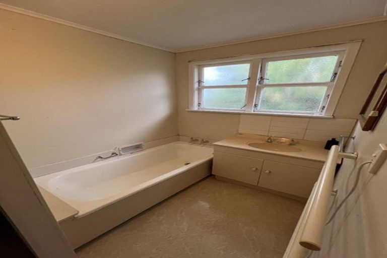 Photo of property in 90 Rakau Road, Hataitai, Wellington, 6021