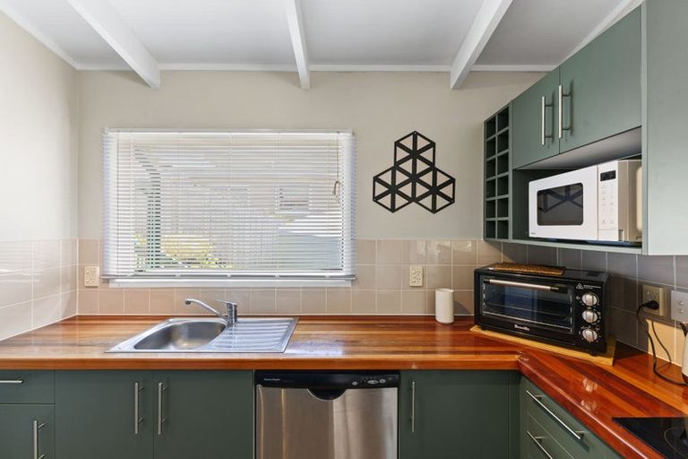 Photo of property in 230 Upper Harbour Drive, Greenhithe, Auckland, 0632