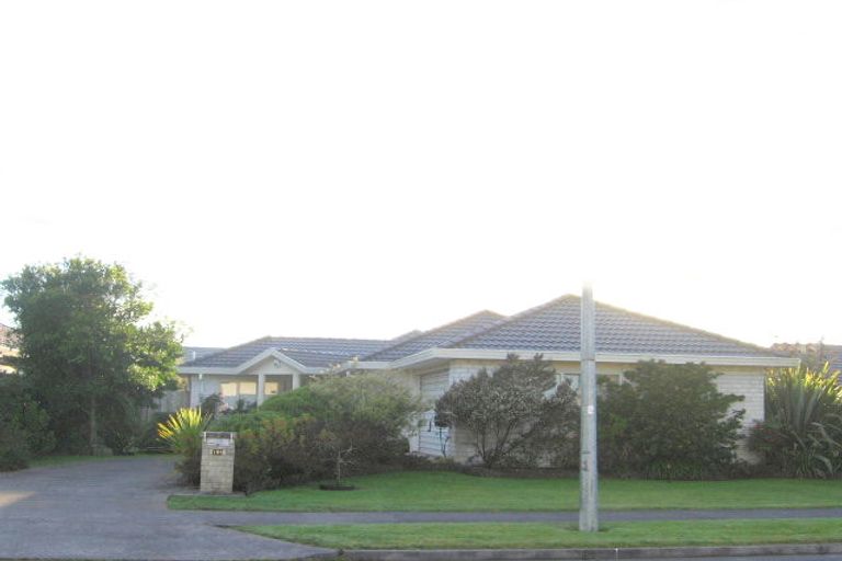 Photo of property in 164 Burswood Drive, Burswood, Auckland, 2013