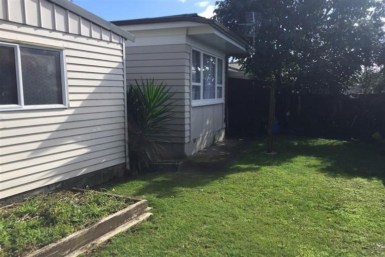Photo of property in 32 Brentford Place, Manurewa, Auckland, 2102