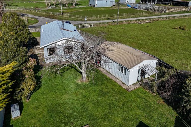 Photo of property in 166 West Road, Mauriceville, Masterton, 5882