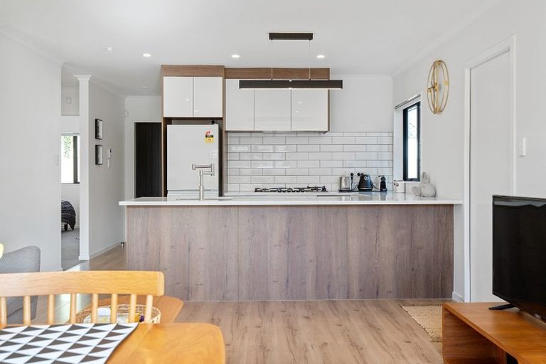 Photo of property in 2/84 Comries Road, Chartwell, Hamilton, 3210