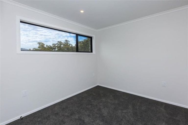 Photo of property in 1 Fitch Lane, Wallaceville, Upper Hutt, 5018