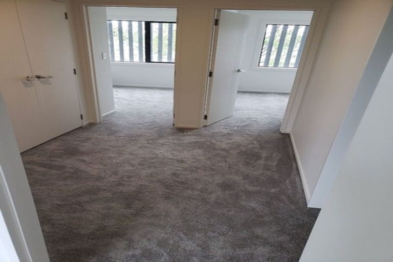 Photo of property in 2/2 Dolphin Street, Pakuranga, Auckland, 2010