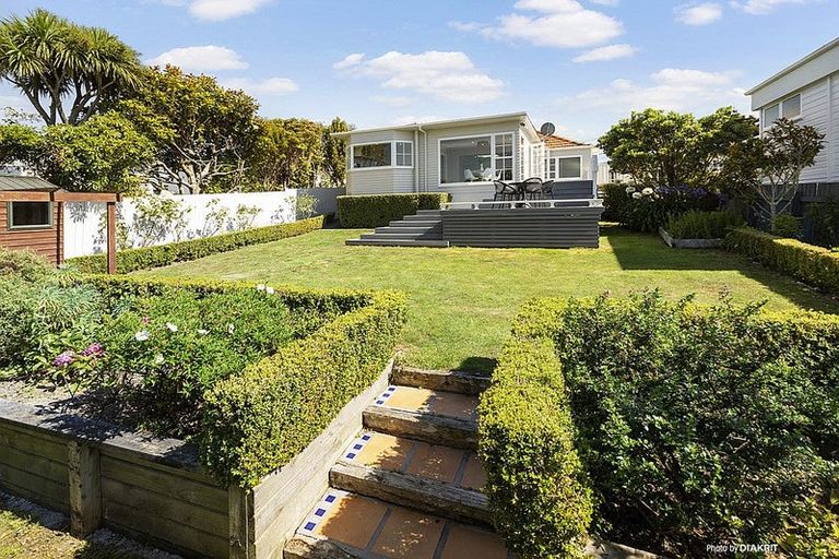 Photo of property in 129 Messines Road, Karori, Wellington, 6012