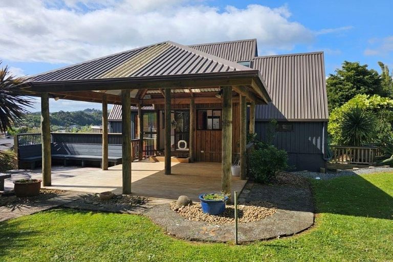 Photo of property in 66 Beach Road, Onerahi, Whangarei, 0110