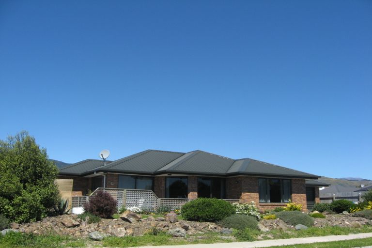 Photo of property in 42 Allport Place, Stoke, Nelson, 7011