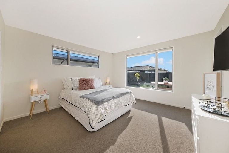 Photo of property in 12 Kingsbridge West, Burwood, Christchurch, 8083