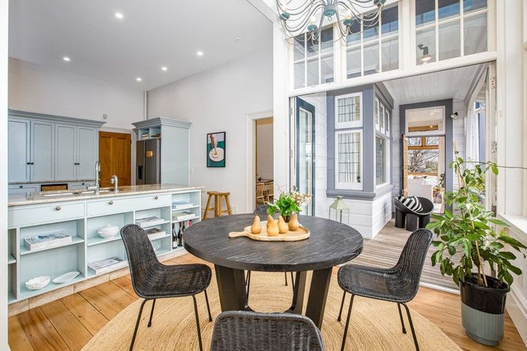 Photo of property in 13 Talavera Terrace, Kelburn, Wellington, 6012