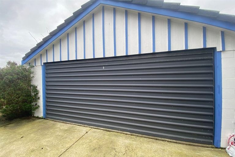 Photo of property in 68 Karnak Crescent, Russley, Christchurch, 8042