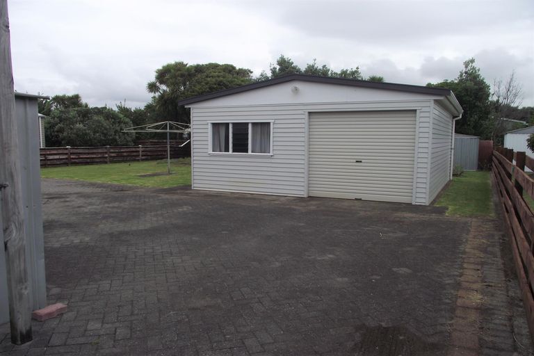 Photo of property in 14 Snell Crescent, Waihi Beach, 3611