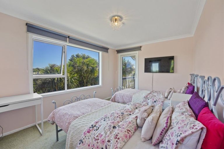 Photo of property in 73 Atkinson Avenue, Otaki Beach, Otaki, 5512