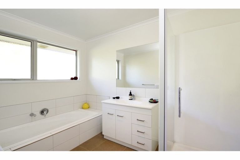 Photo of property in 5 Ernest Place, Brightwater, 7022