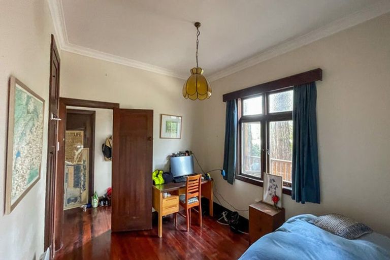 Photo of property in 87d Kaurilands Road, Titirangi, Auckland, 0604